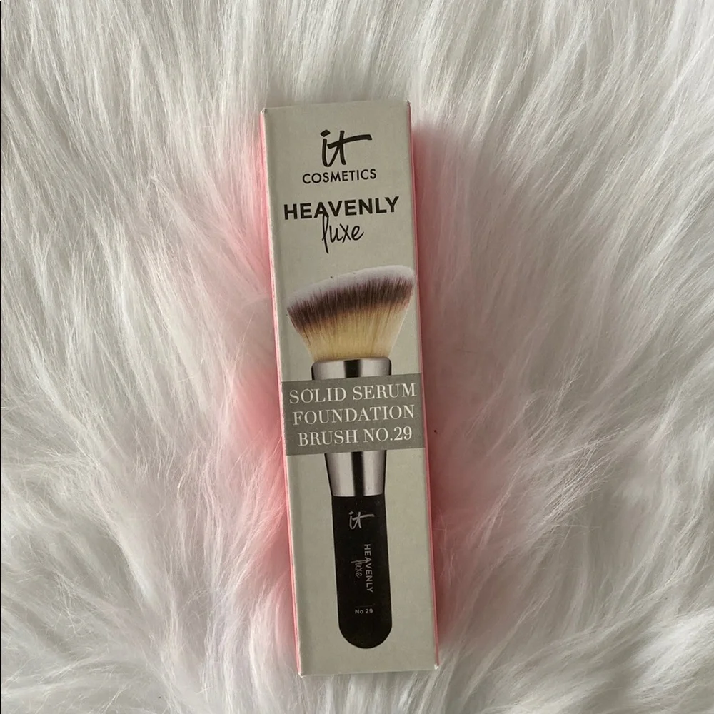 it cosmetics elegant black